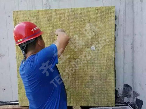 巖棉板的功用 巖棉板的功用