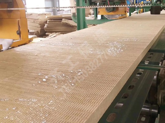 如何選擇優(yōu)質(zhì)的巖棉板廠家合作? 如何選擇優(yōu)質(zhì)的巖棉板廠家合作?